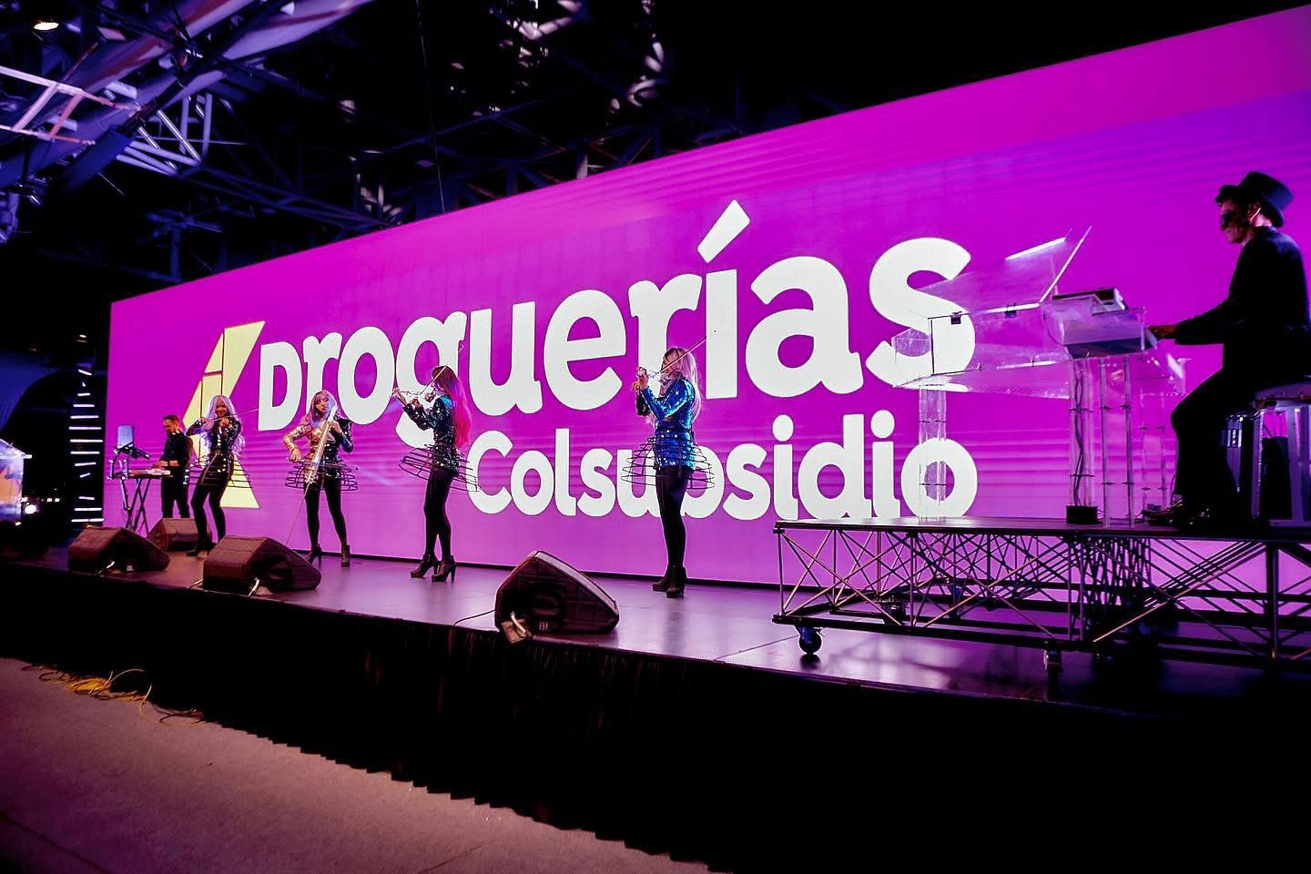 Jay Maya en lanzamiento corporativo Droguerías Colsubsidio